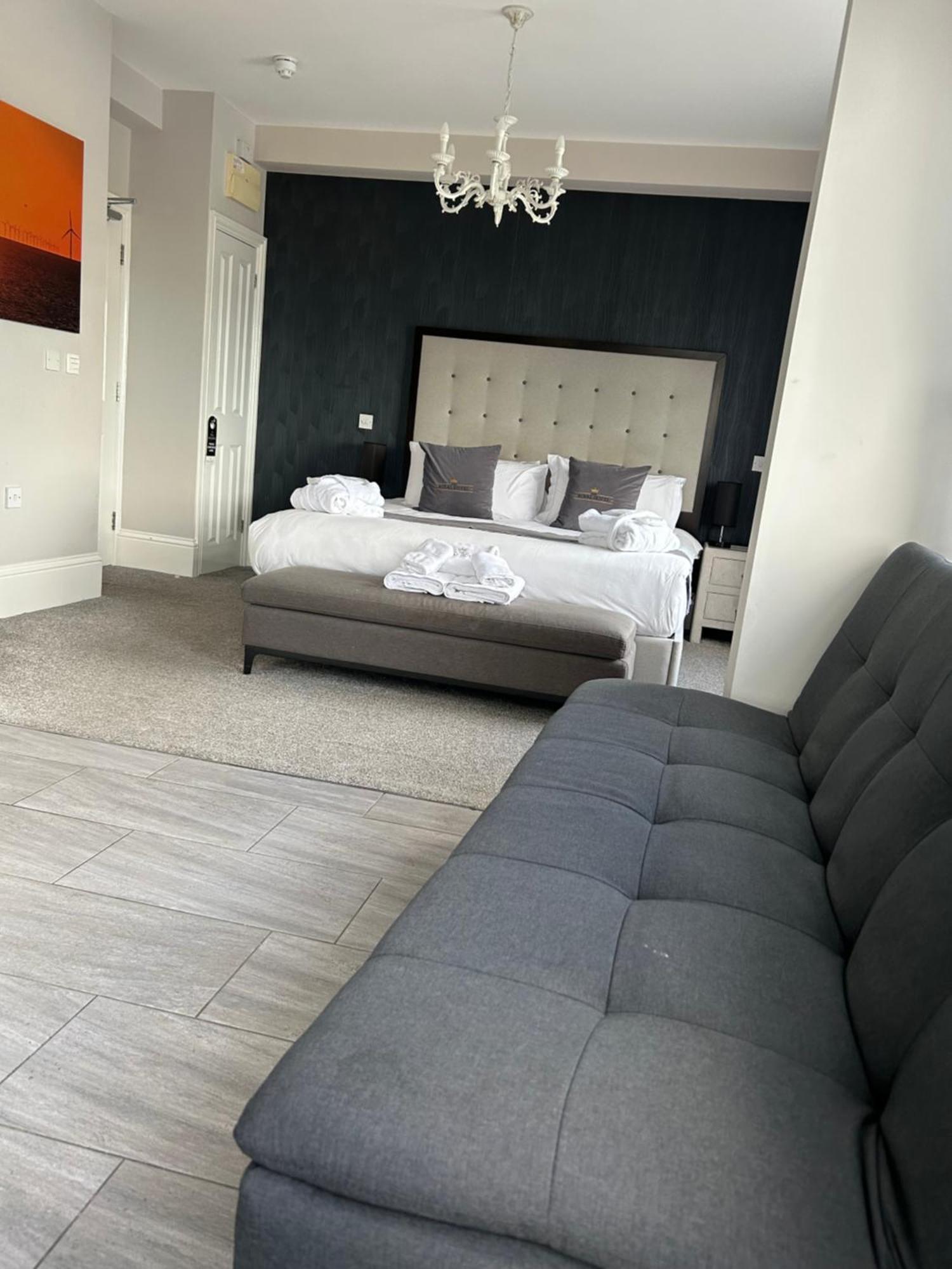 The Royal Hotel - Clacton On Sea المظهر الخارجي الصورة