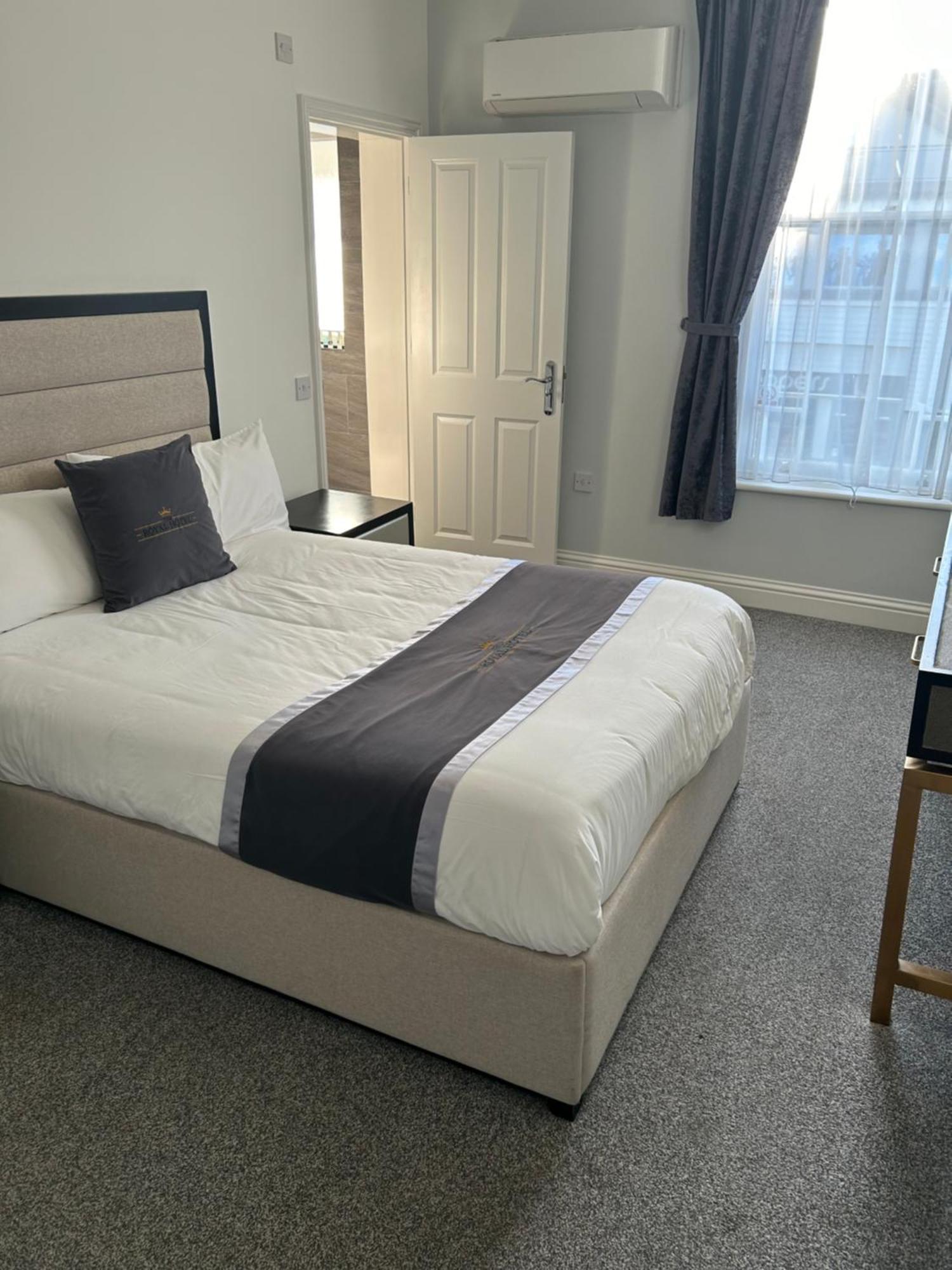 The Royal Hotel - Clacton On Sea المظهر الخارجي الصورة