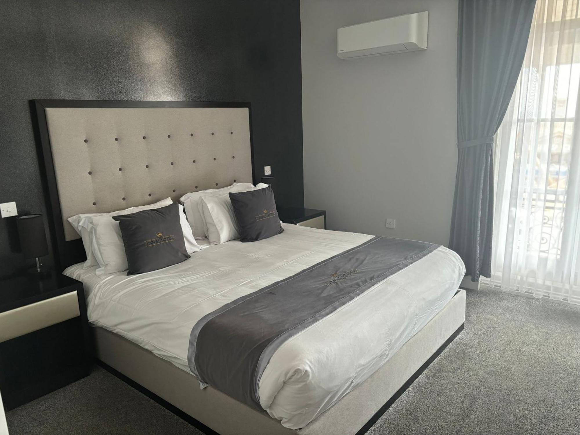The Royal Hotel - Clacton On Sea المظهر الخارجي الصورة